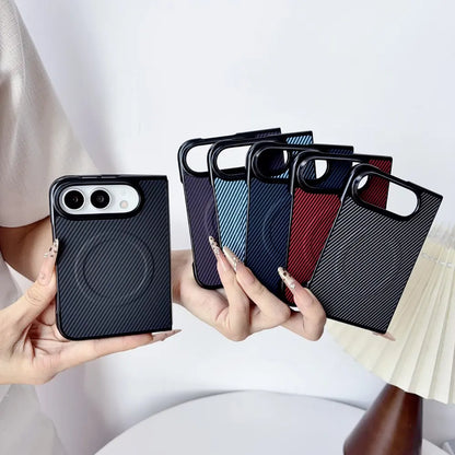 `Hand‑held display multi‑color carbon fiber texture magnetic hard PC case compatible with iPhone 18 Fold`