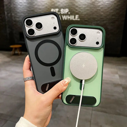 Dark grey and mint‑green phone case showing magnetic wireless charging function